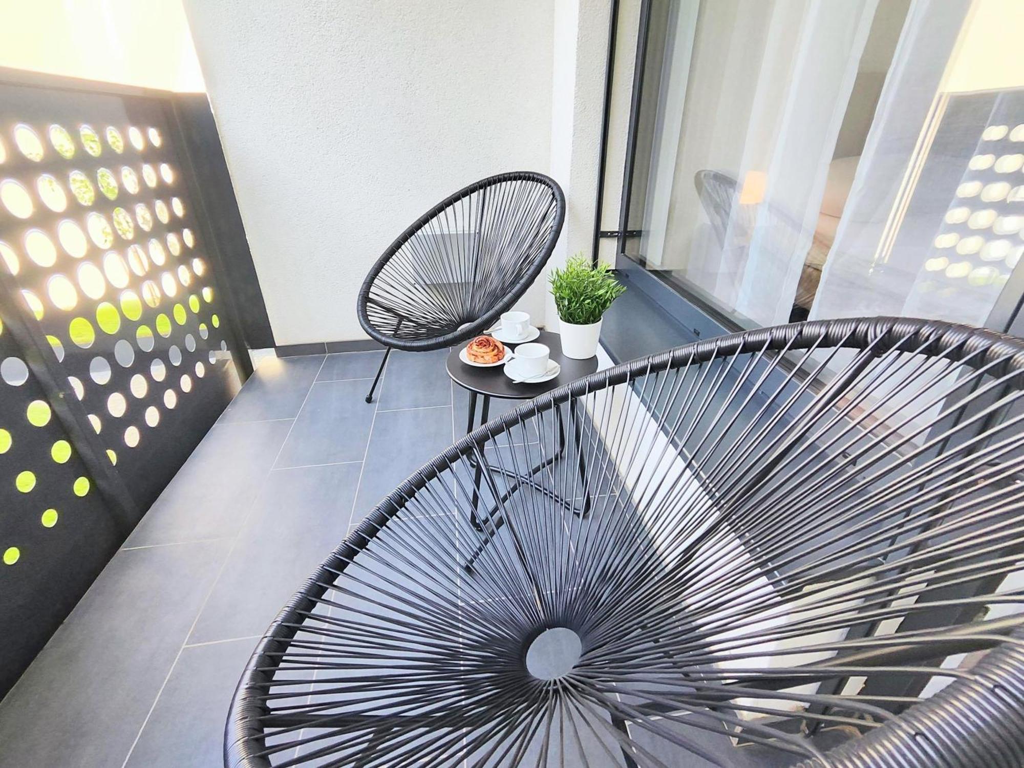 Wings - Brand New - Presidential Garden - Free Parking Apartment Bratislava Exterior photo