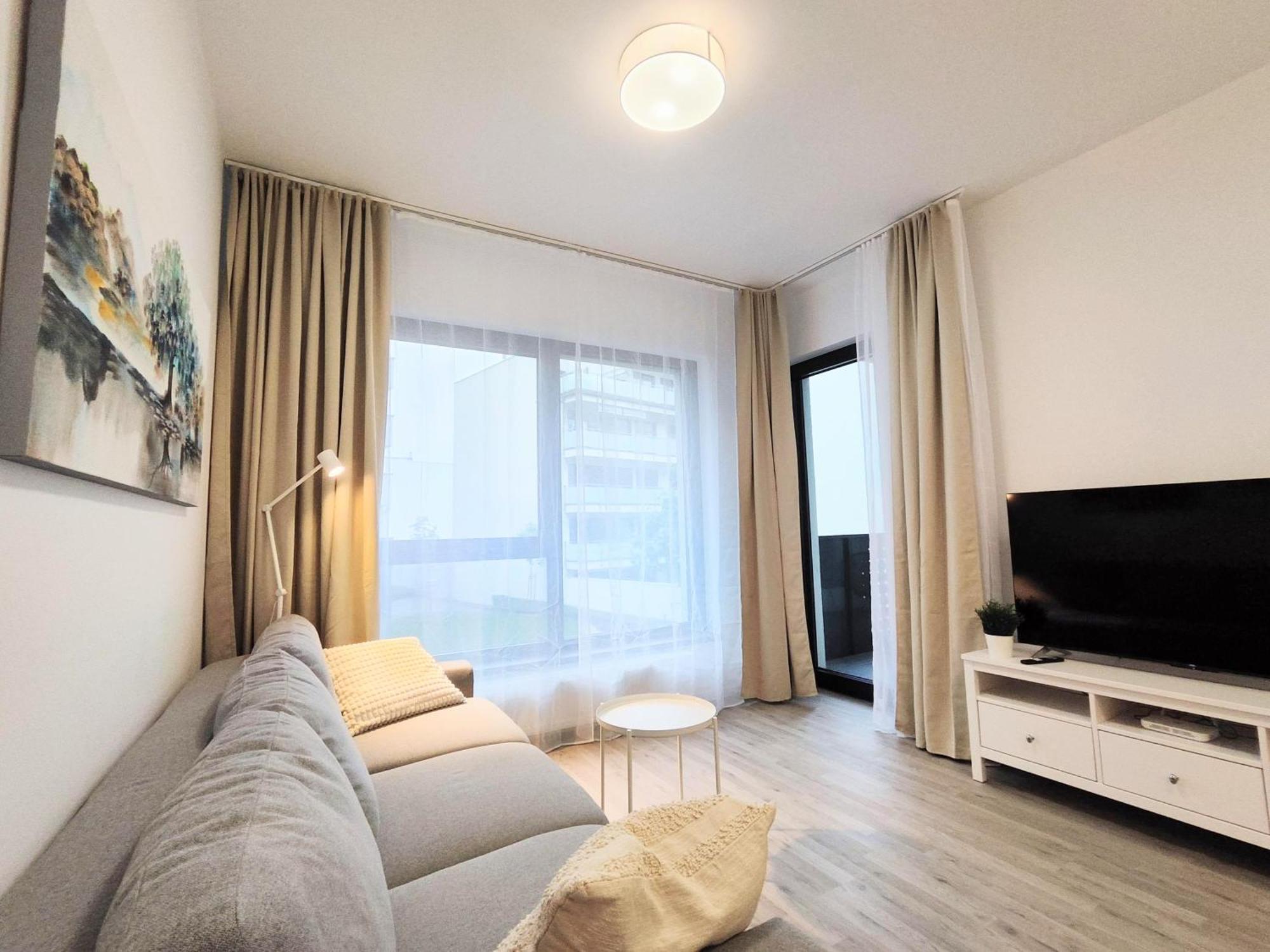 Wings - Brand New - Presidential Garden - Free Parking Apartment Bratislava Exterior photo